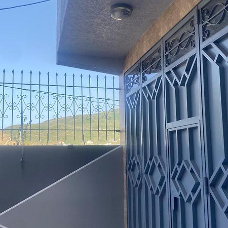 Big Appartement In Ksar Sgher And Close クサール・エス・セギール エクステリア 写真