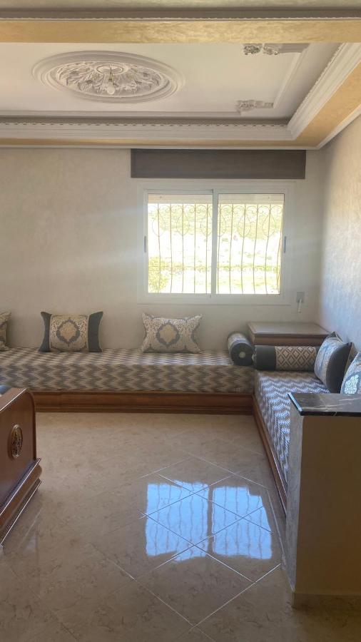 Big Appartement In Ksar Sgher And Close クサール・エス・セギール エクステリア 写真