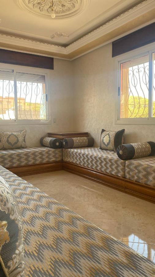 Big Appartement In Ksar Sgher And Close クサール・エス・セギール エクステリア 写真